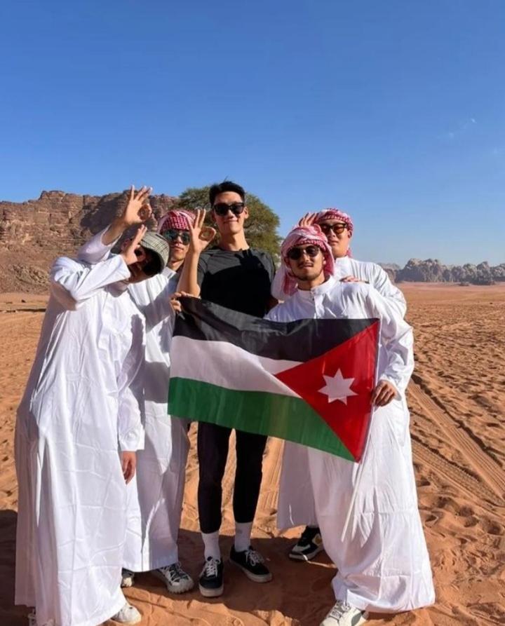 Moon City With Jeep Trips Wadi Rum Luaran gambar