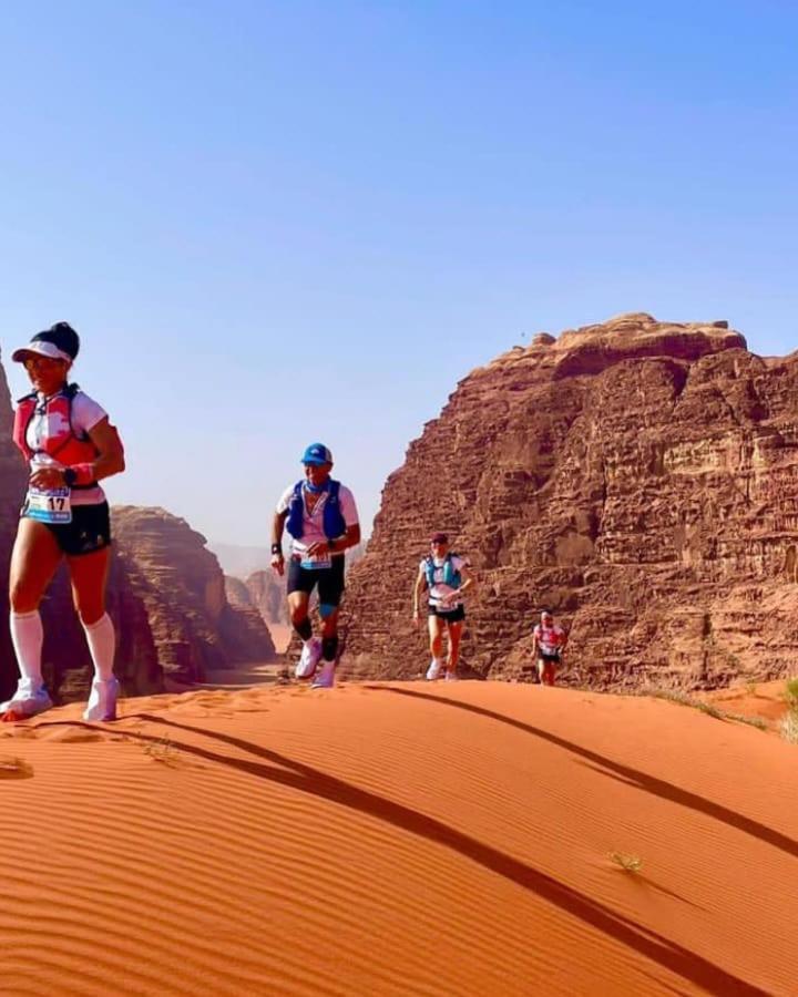 Moon City With Jeep Trips Wadi Rum Luaran gambar