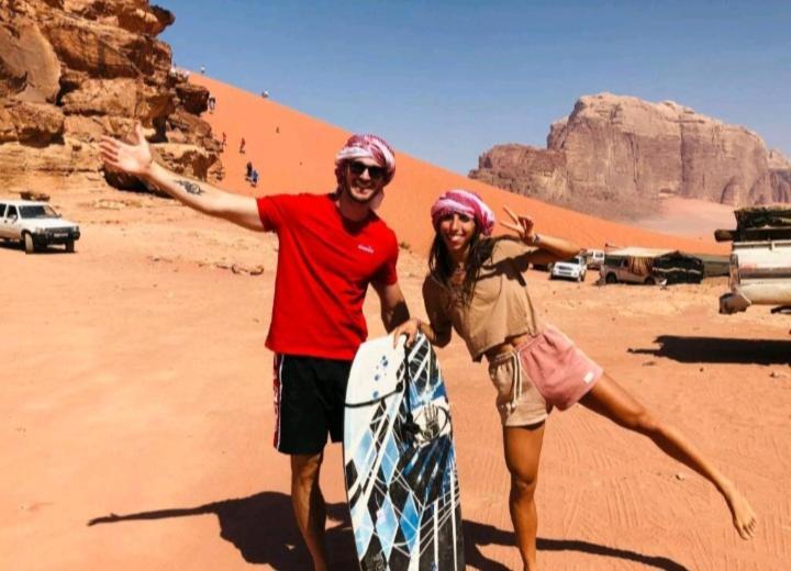 Moon City With Jeep Trips Wadi Rum Luaran gambar