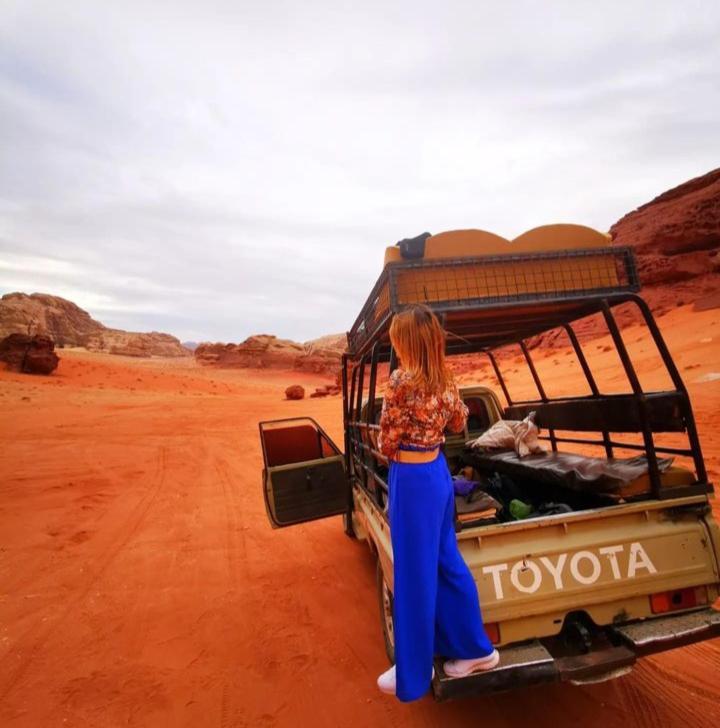 Moon City With Jeep Trips Wadi Rum Luaran gambar